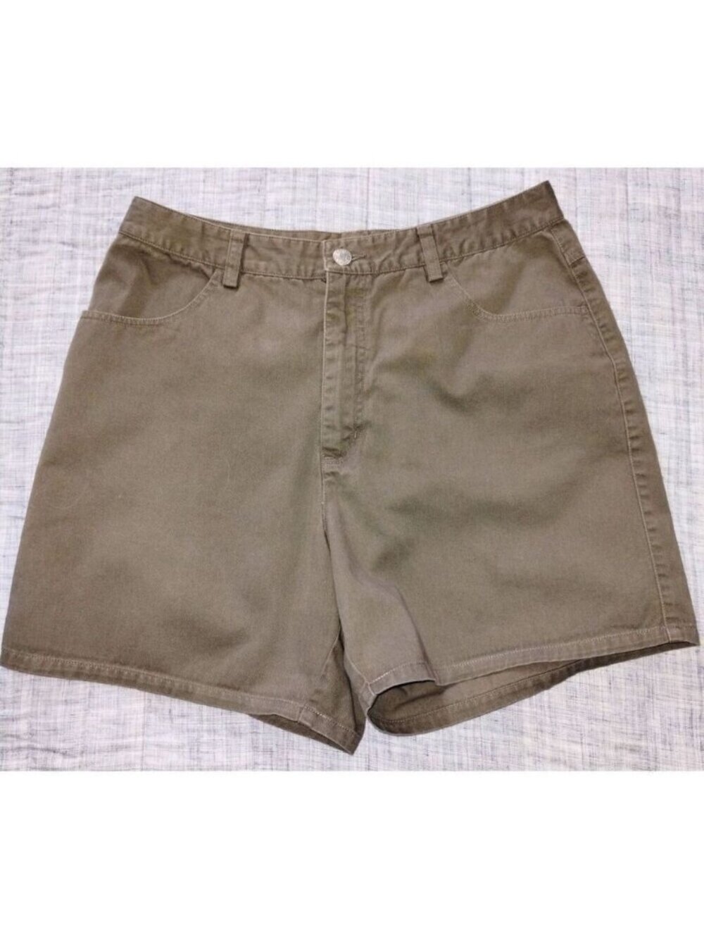 Sport Olive Green Khaki Shorts
